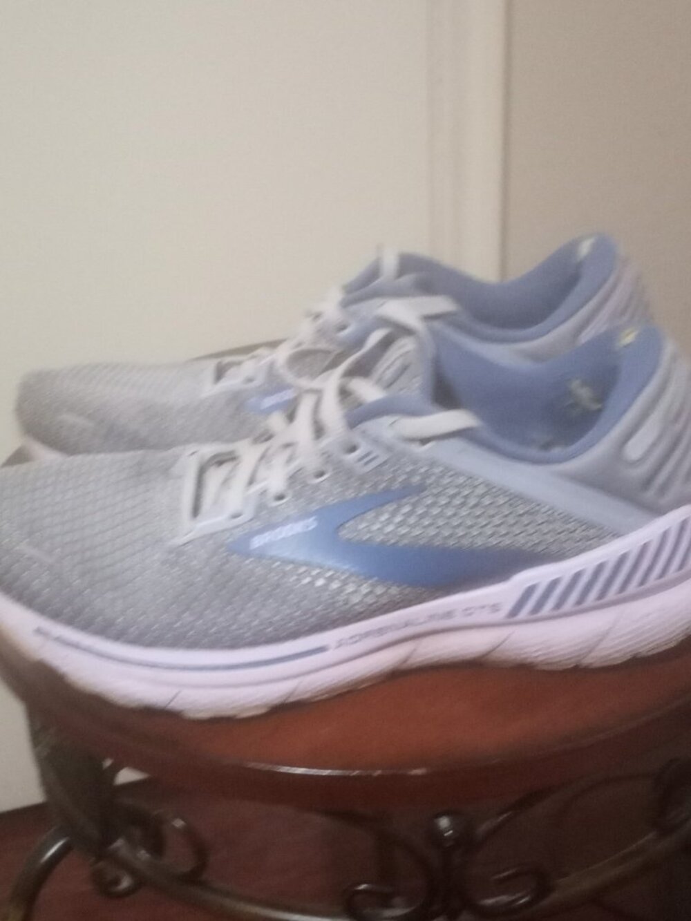 Brooks Adrenaline GTS 22 Womens Running Shoes Blue Lilac Size 11 1203531B589 - Picture 10 of 14